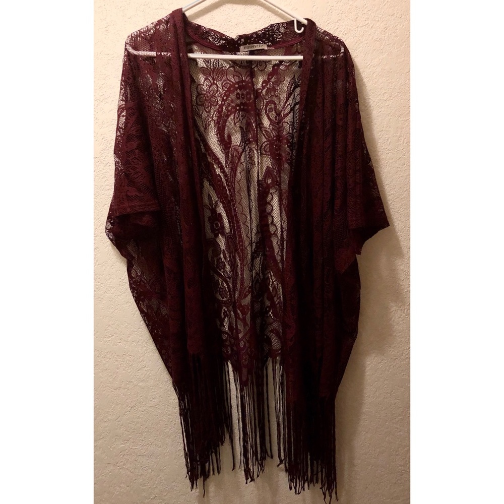 Maroon Lace and Fringe Cardigan Duster - Picture 2 of 3